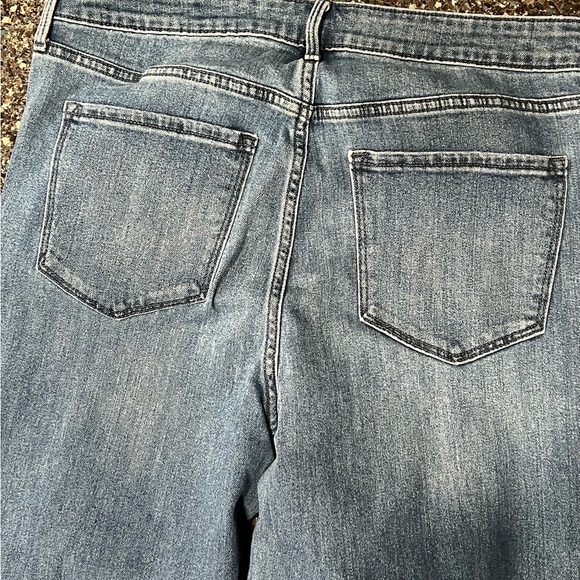 Old Navy High Rise Wow Super Skinny Women’s Size 14 Blue Jeans - Picture 4 of 4